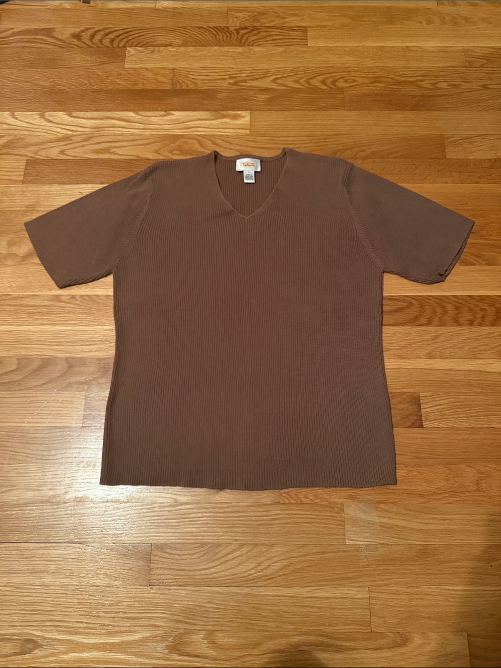 Talbots chocolate Brown Ribbed V-Neck Short Sleeve Tee - Vintage